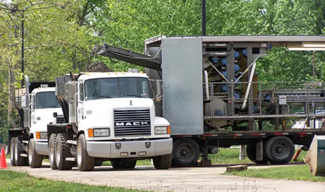 H&A Resource Management crew performing wastewater lagoon cleaning and solids removal (4)