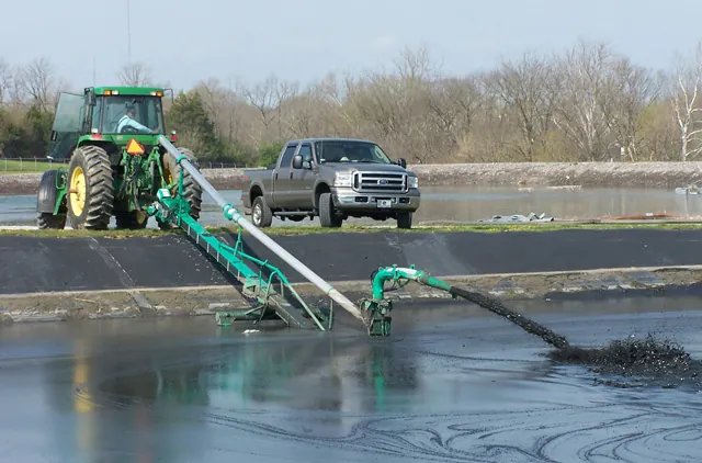 H&A Resource Management crew performing wastewater lagoon cleaning and solids removal (5)