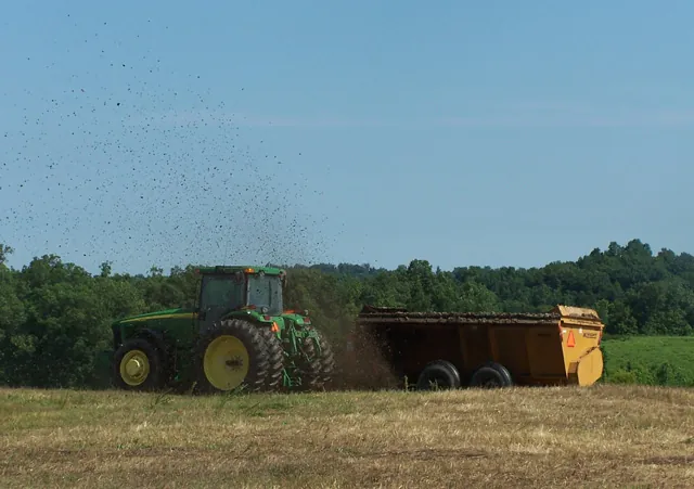 H&A Resource Management land application and biosolids solids management in the field (12)